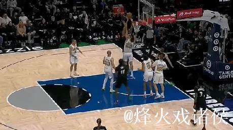 麦克丹尼尔斯吊传 戈贝尔双手暴扣2+1